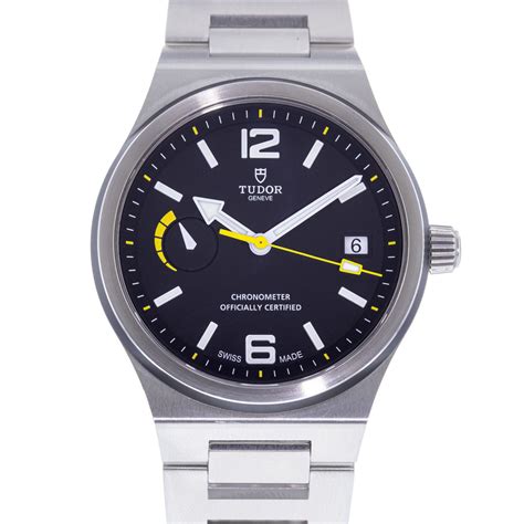 used tudor north flag